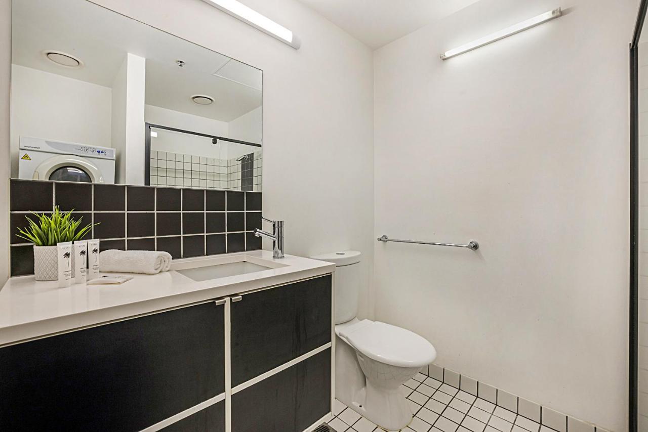 2-Bed Unit Metres From Cbd Malls, Dining & Sights Apartment Melbourne Bagian luar foto