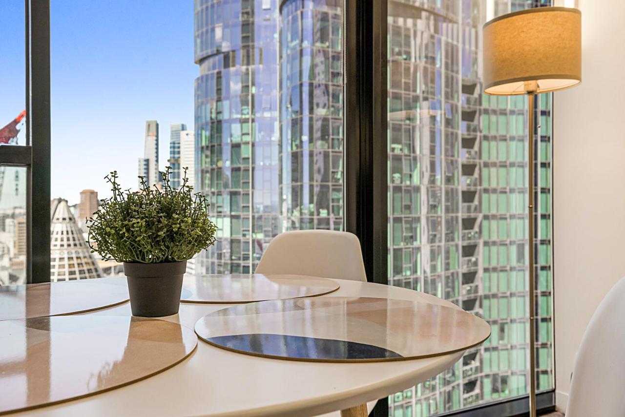 2-Bed Unit Metres From Cbd Malls, Dining & Sights Apartment Melbourne Bagian luar foto